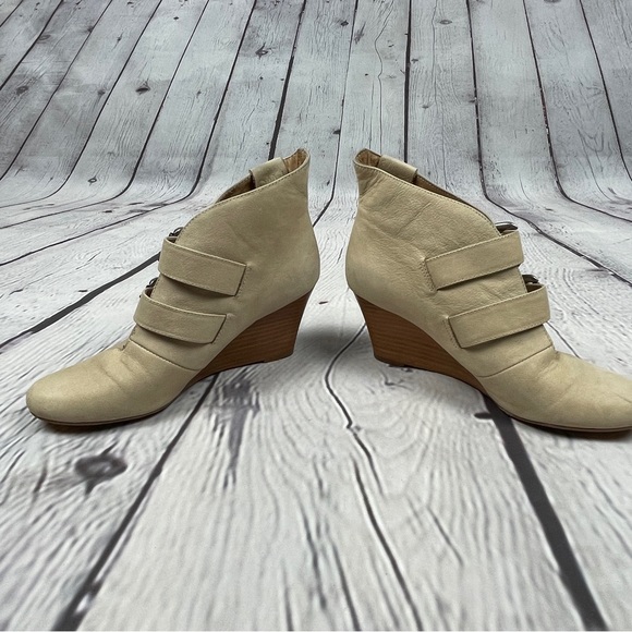 EMU Australia women's Lyndon leather ankle wedge boot color - Bone, size 7 M US - Picture 8 of 10